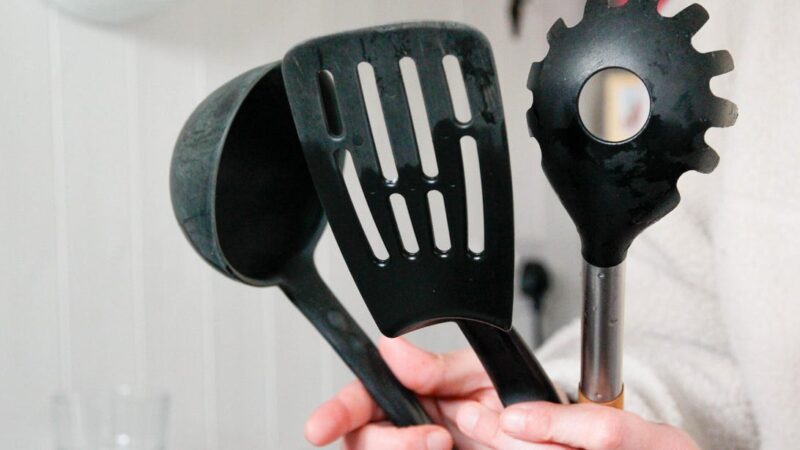 8 Kitchen Tools You Need to Keep in Top Condition for Your Safety