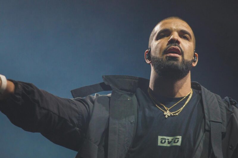 Drake Compares Fake Friends to Bitcoin’s Volatility: ‘Down This Week, Up Next’