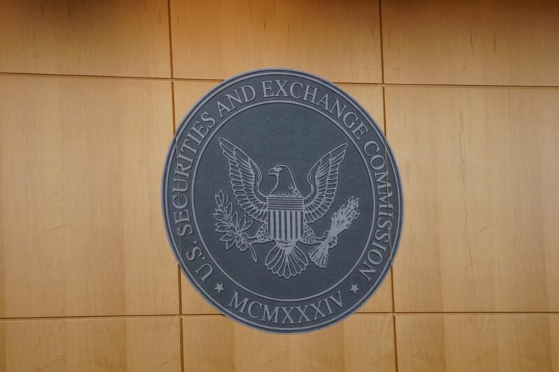 DeFi Cheers as SEC Affirms Liquid Staking Protocols Aren’t Securities