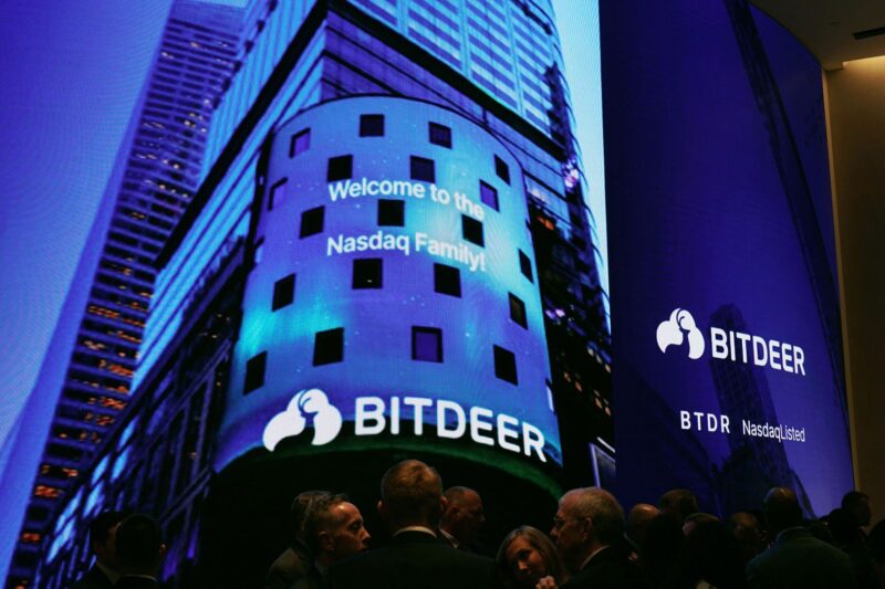 Crypto Miner Bitdeer Surges 30% as Company Pushes Deeper Into AI and Data Center Expansion