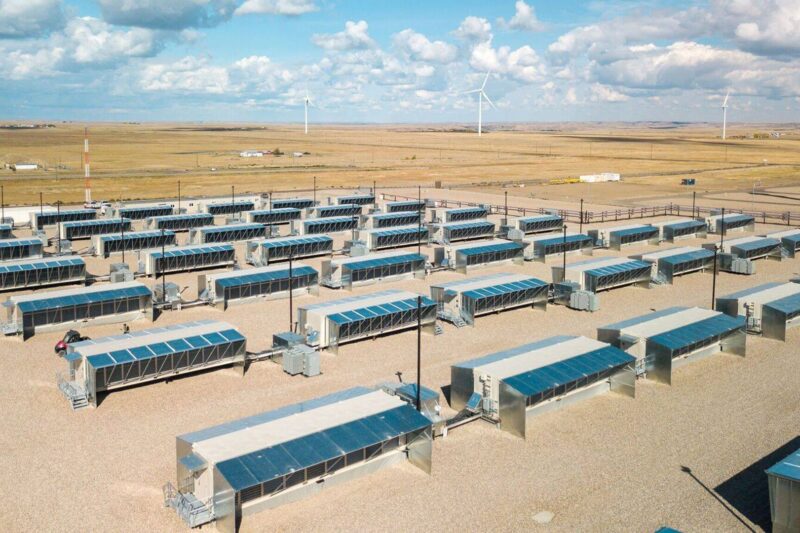 Hut 8’s Tuesday Tumble Misguided and a Buying Opportunity: Benchmark