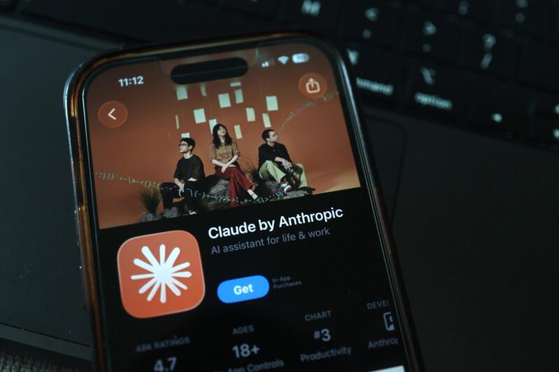 Anthropic’s massive ‘Claude Mythos’ leak sends software names — and crypto — sharply lower