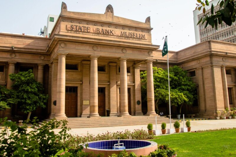 Pakistan lifts seven-year ban, allowing banks to service crypto providers