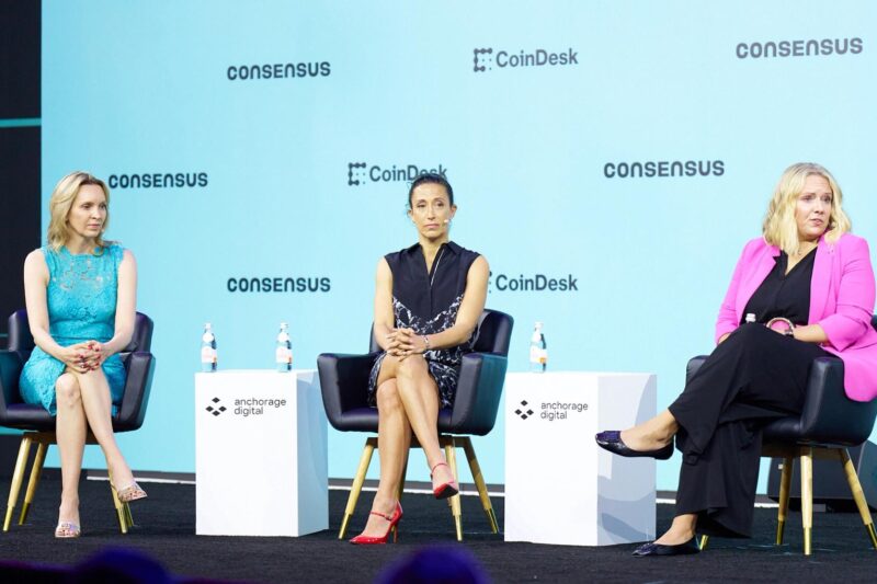 Crypto industry cheers Senate Clarity Act markup date as market structure push resumes